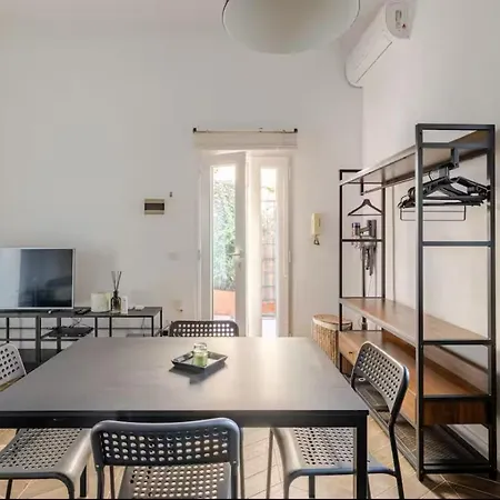 Rome Apartment San Pietro - Monte Del Gallo Holiday home Rome